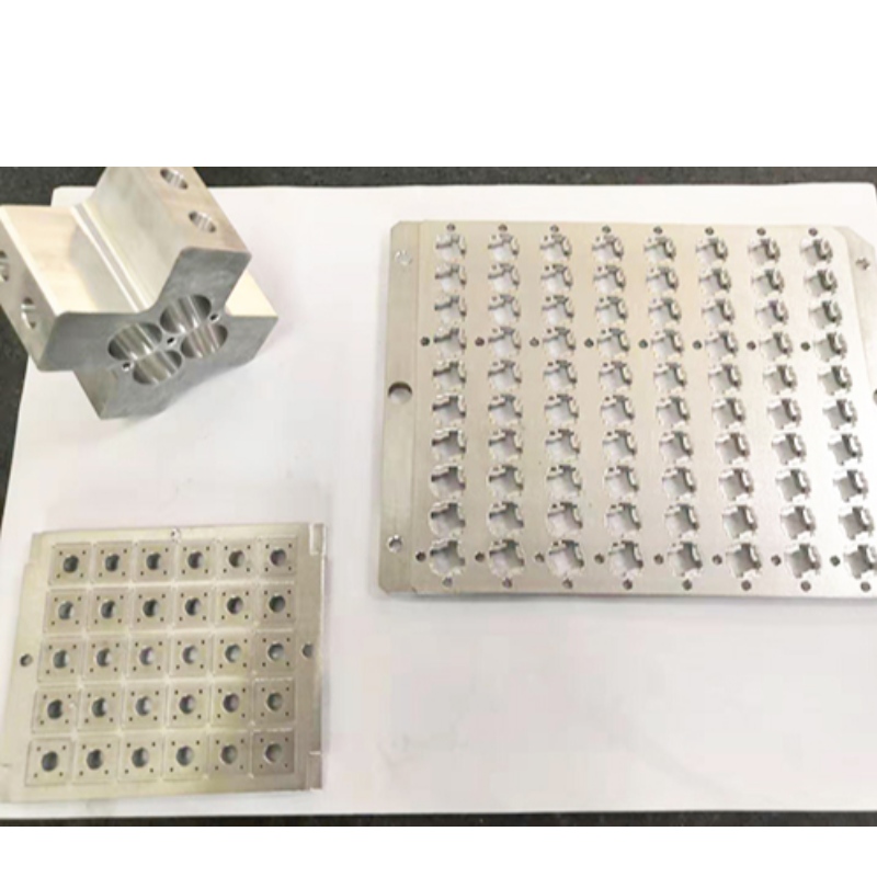 Surface processing method of CNC machining parts